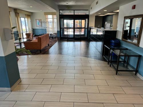 Quality Inn & Suites Hattiesburg North