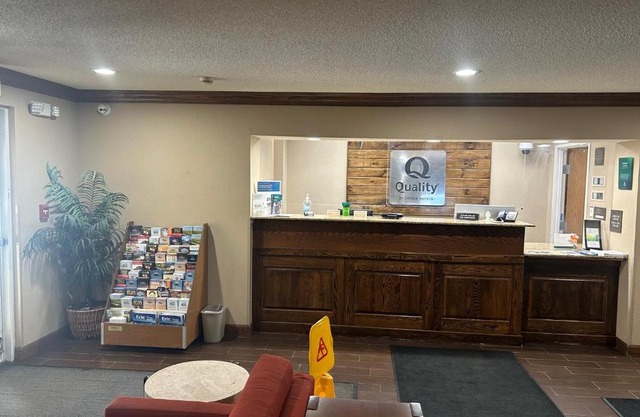 Quality Inn & Suites
