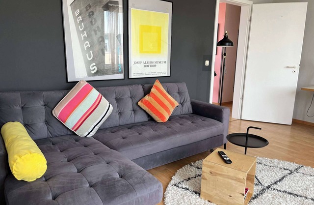 Quiet 60sqm Penthouse near BER Airport