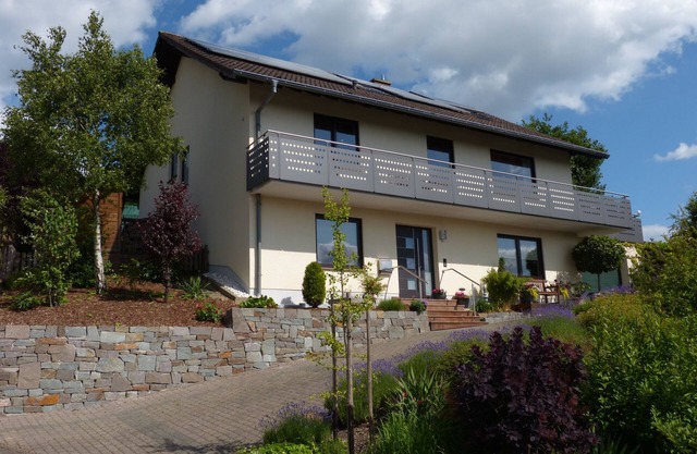 Quiet apartment at the gates of the Roman city of Trier with Ruwertalblick