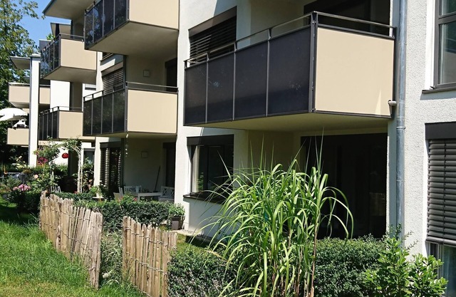 Quiet, central new apartment with Charm at the Ah with parking space
