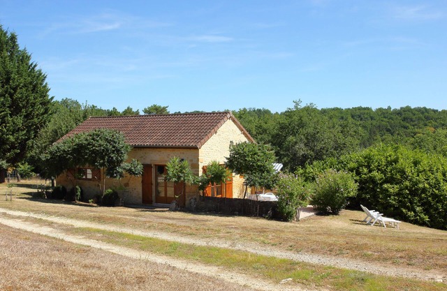 Quiet cottage near Montignac-Lascaux