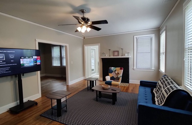 Quiet family home located close to everything that Columbia has to offer.