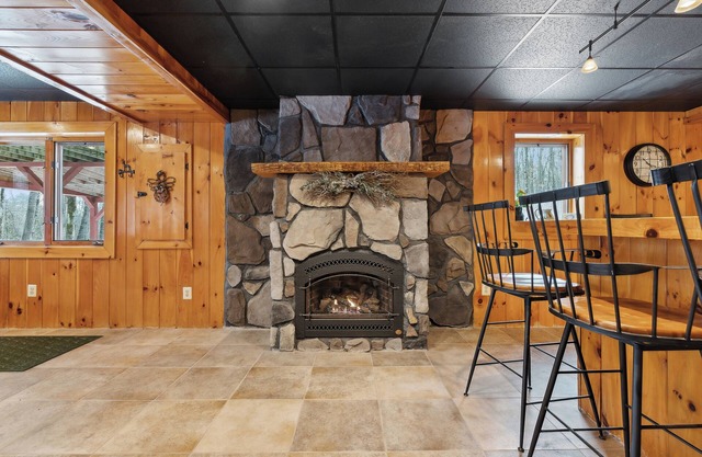 Quiet Lake Retreat In Otisfield