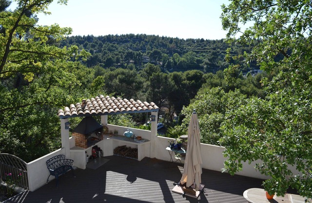 Quiet "provençale" villa - Quiet Provencal villa.