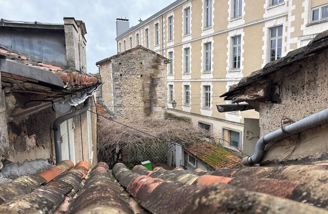 Quiet rooms on the Angoulême plateau