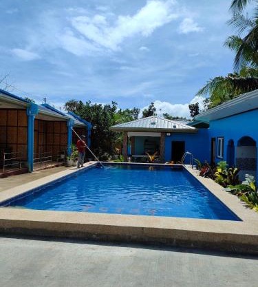 R&D Traveller's Inn