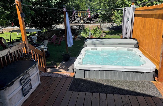 R-Lodge Getaway
