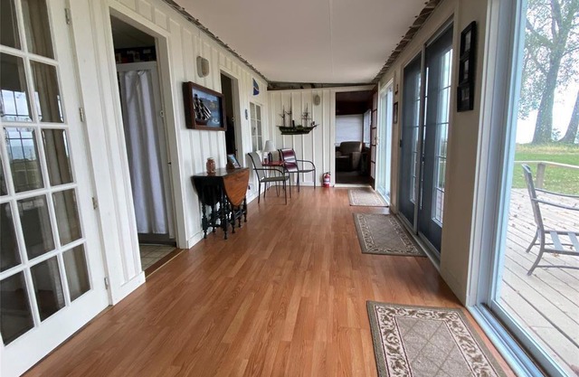 R-Runaway On the Lake