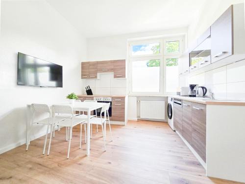 RAJ Living - 3 Room Apartments - 30 Min Messe DUS