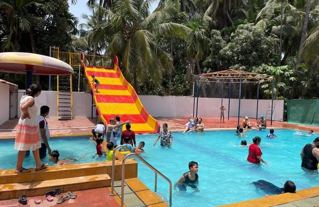 Raj Resort