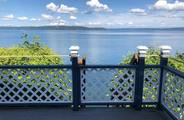 RARE FIND Historic Waterfront on Hood Canal, Olympic National Park