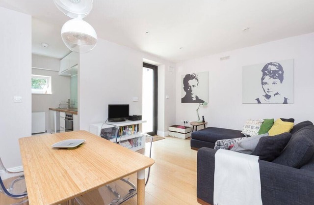 Recently Refurbished 1 Bedroom, Fulham - South London