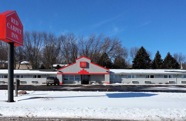 Red Carpet Inn