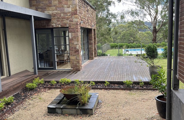 Red Hill Retreat