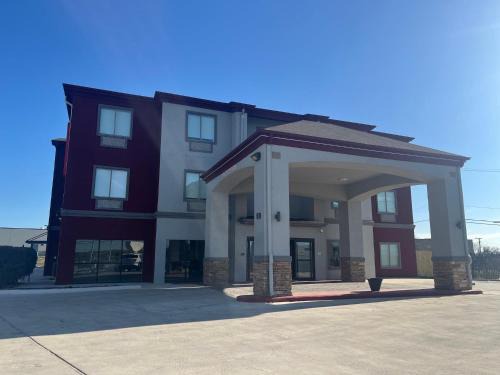 Red Roof PLUS San Antonio Northeast