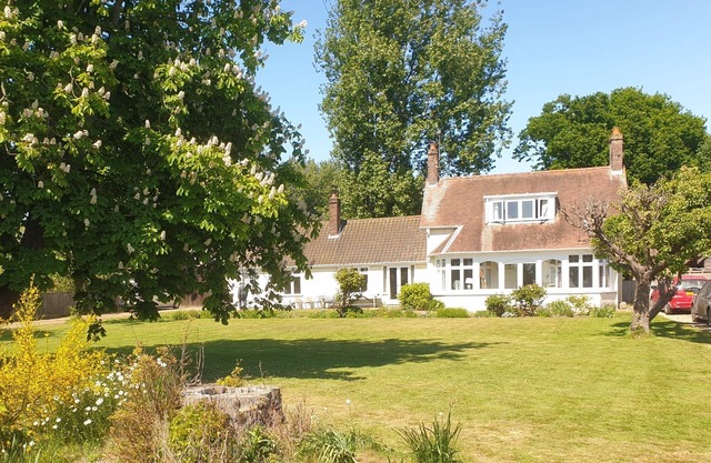 Red Roofs | East Ruston Cottages