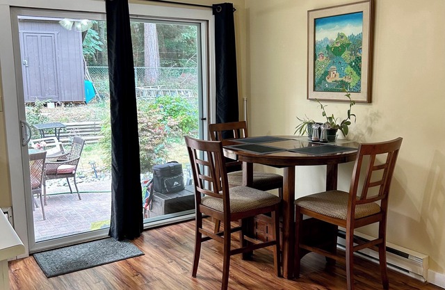 Reduced rate long-term vacation rental if you can keep our lovely cat company