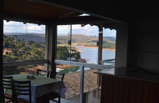 Refúgio Escarpas do Lago