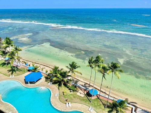 Refugio Romántico Las Olas, Apto 2H Frente a la Playa