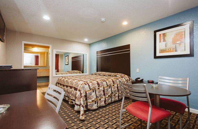 Regency Inn Channelview