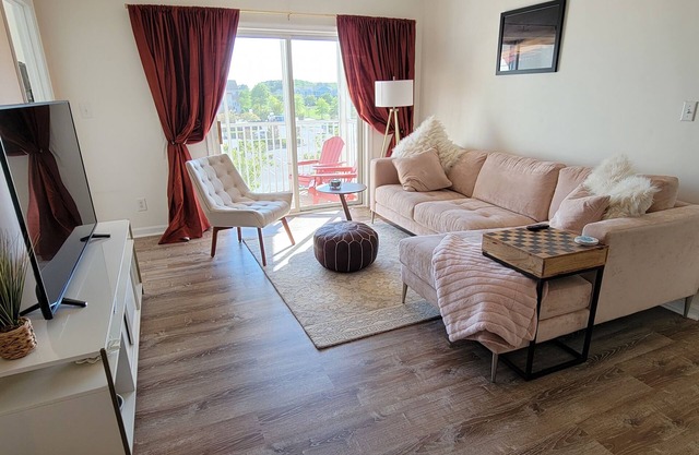Rehoboth/Lewes Condo-Many Amenities(Dog Friendly)