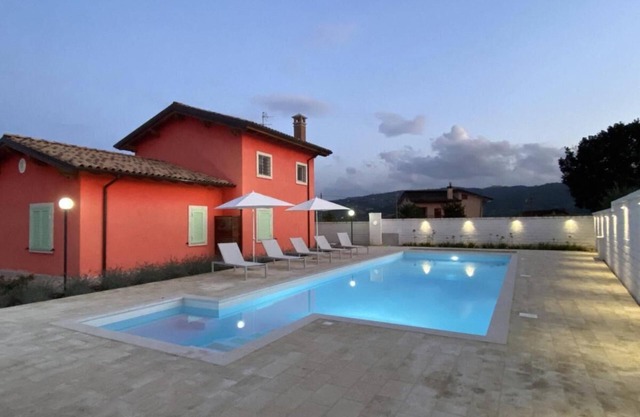 Relais Gregorio - Villa with private pool and garden in Irpinia
