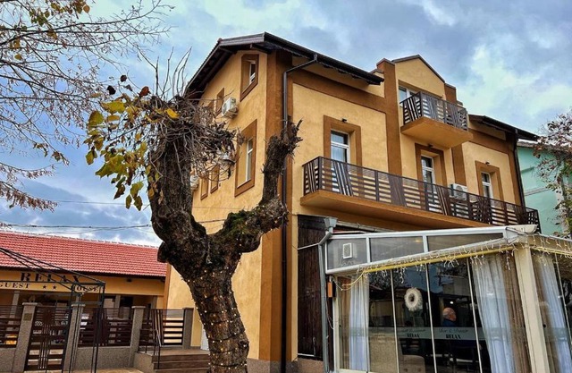 RELAX - Guest House Varshets