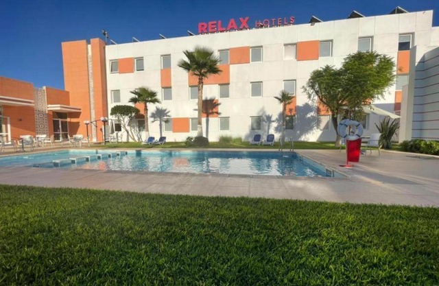 Relax Hotel Kenitra
