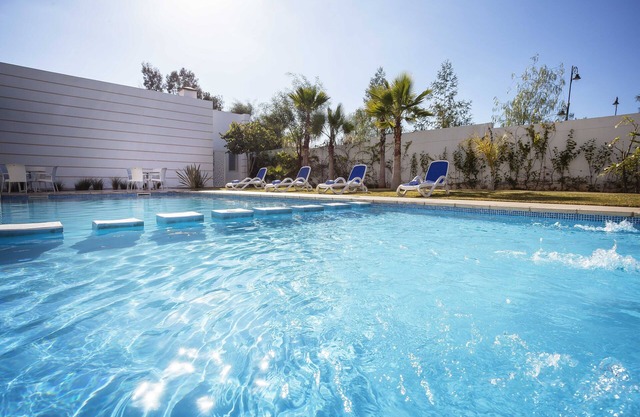 Relax Hotel Kenitra