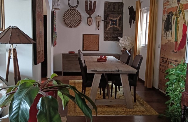 Relax in a romantic luxury home and enjoy the beach, swimming pool, spa, fitness center