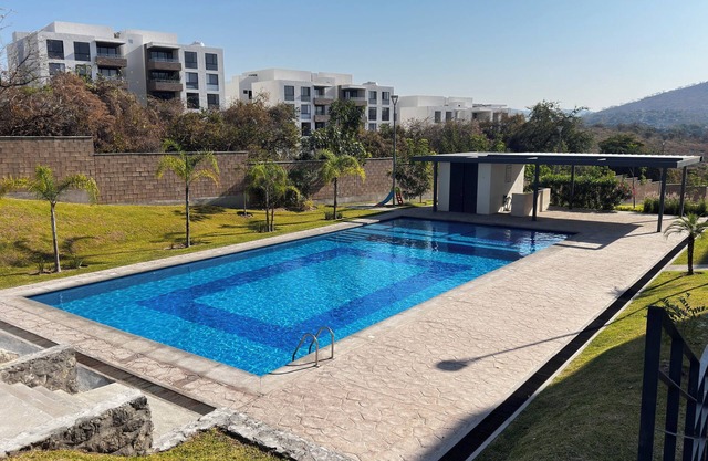Relax in Xochitepec: apartment with pools, terrace and access to tourist areas