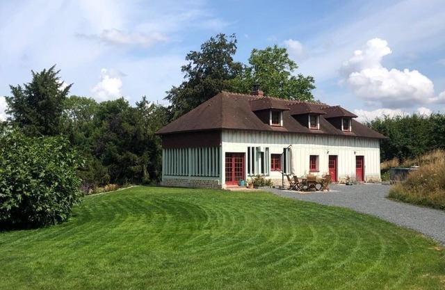 Relaxing and Comfortable Cottage in the Heart of Normandy
