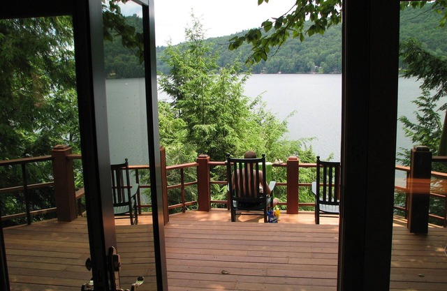 Relaxing Lakefront (Lake Morey), near camps and Dartmouth