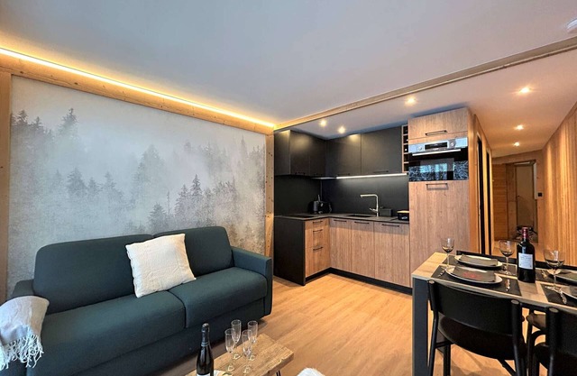 Renovated 2-room apartment with balcony and pool access - Méribel