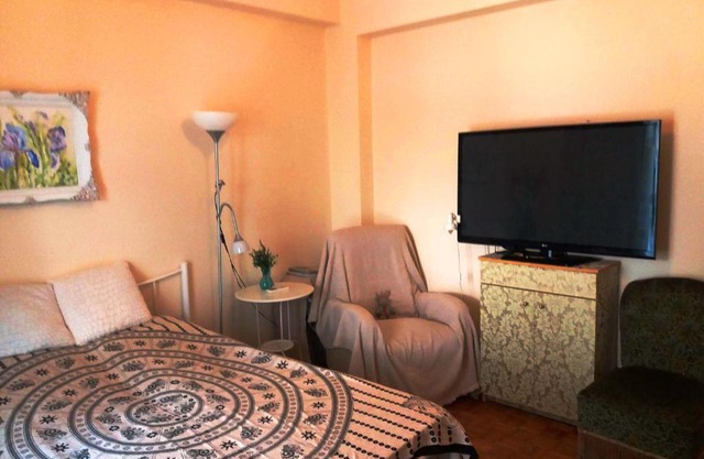 Renovated apartment in the center of Athens