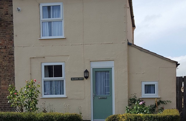 Renovated cottage in village location with spectacular countryside views