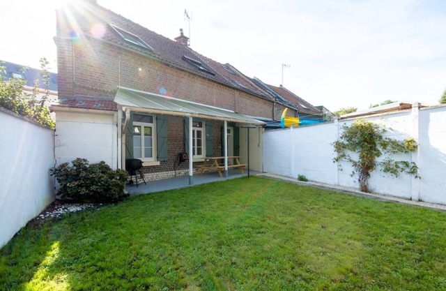 Renovated house with garden and terrace - 5 people - Near Amiens