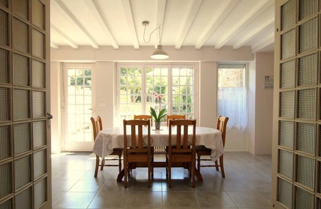 Renovated, modern and very central house! Terrace and garden