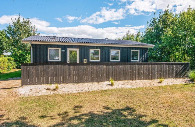 Renovated Retreat in Hejlsminde-By Traum
