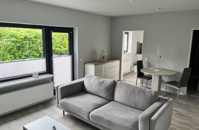 Renovierte 2 Zimmer Einlieger-ferienwohnung. Schwentinental