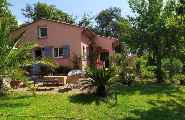 Rent small detached house