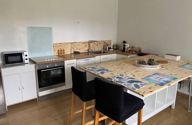 Rental of two semi-detached houses for reunions