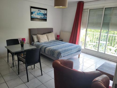 Residence d'Anjou - Grand studio avec balcon et parking privatif