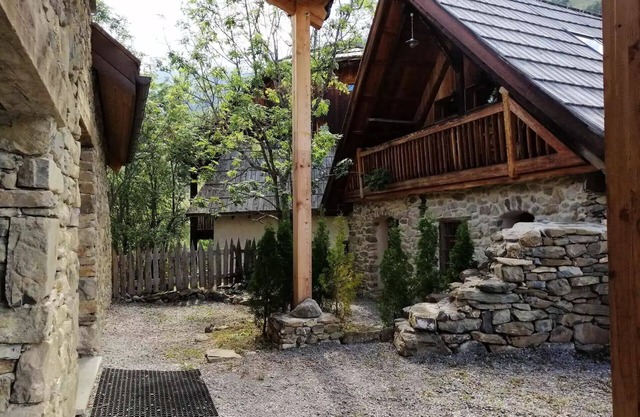 Residence Hameau Du Clos Sorel - Small and small mazot for 5 people, located in a mountain hamlet in Pra Loup