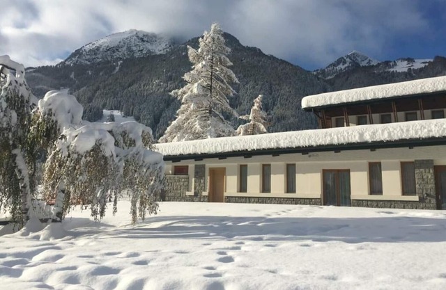Residence in Gressoney-saint-jean with 1 bedrooms sleeps 7