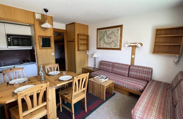 Residence Les Cytelles - Studio for 4 people in Méribel Altiport, at the foot of the slopes and close to the golf course