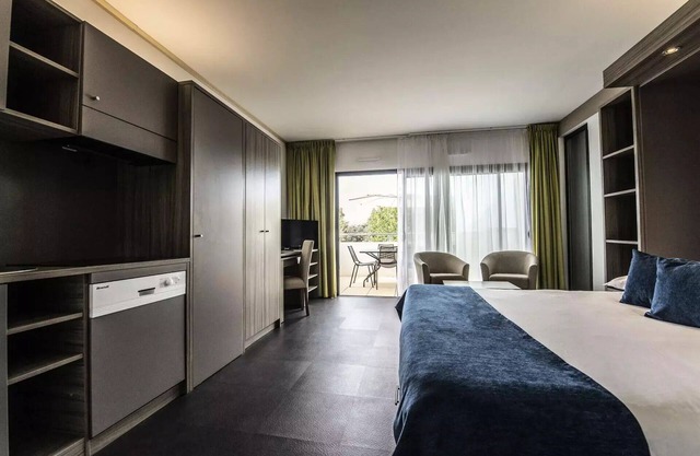 Residence Suite-Home Porticcio* - Ajaccio - Suite 6 People Prestige PMR