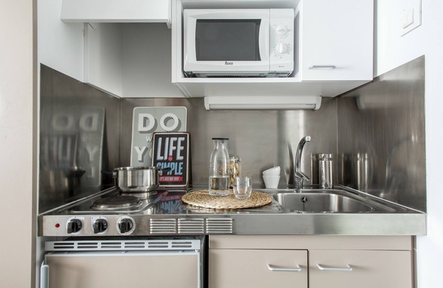 Residencia Universitaria Resa Roberto de Nobili