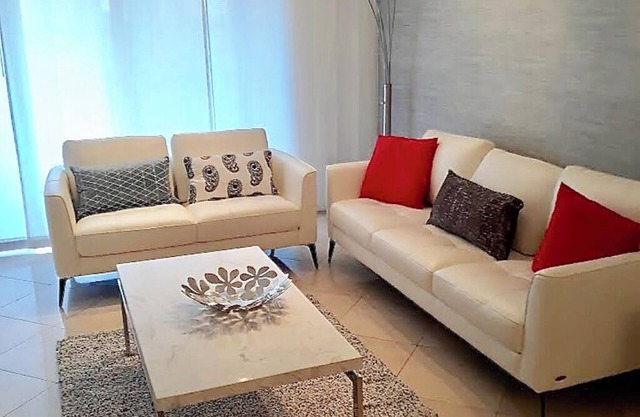 Resort style 2 bedroom 2 bathroom